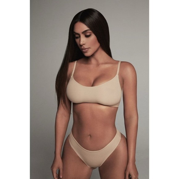 SKIMS DIPPED FRONT THONG IN COLOR CLAY SZ M - Picture 5 of 11